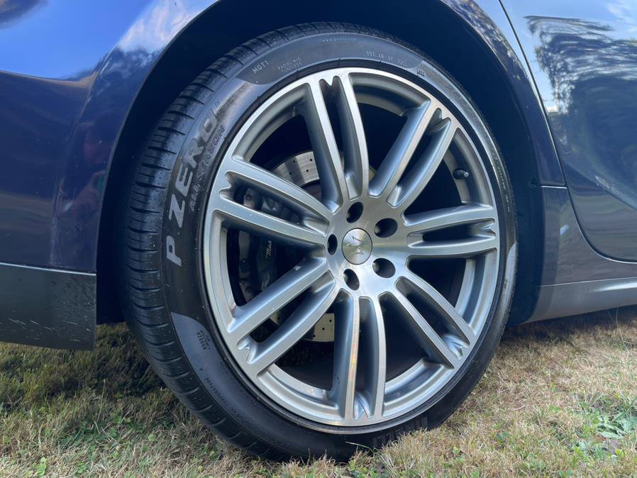 Used 2014 Maserati Ghibli S Q4 AWD/4WD image 16