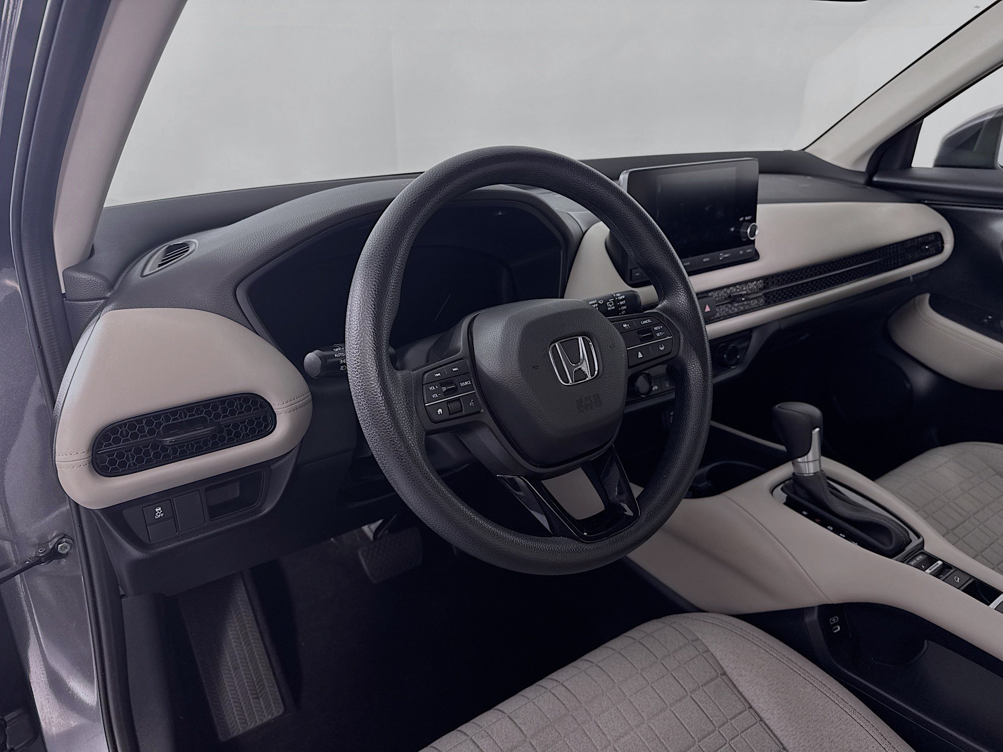 Certified 2024 Honda HR-V LX image 9