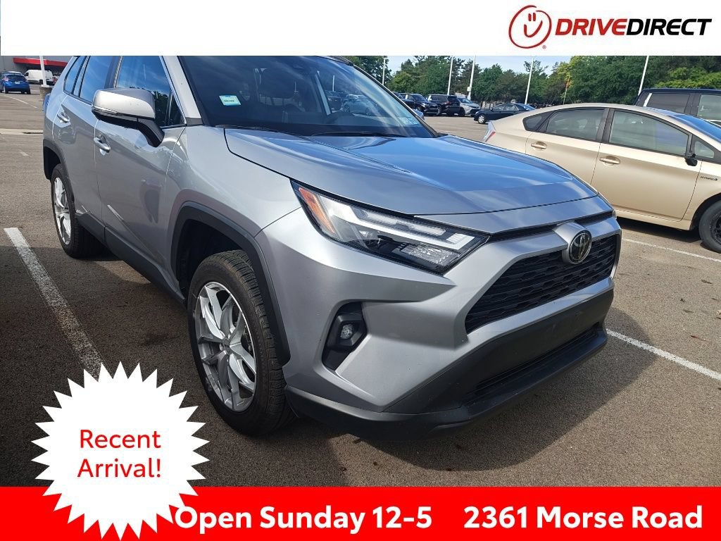 Used 2025 Toyota RAV4 XLE Premium w/ Weather Package AWD/4WD image 1