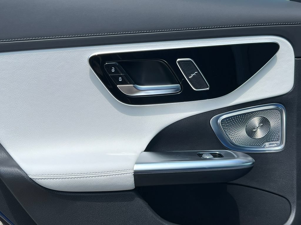 New 2026 Mercedes-Benz C 300 4MATIC Sedan image 36