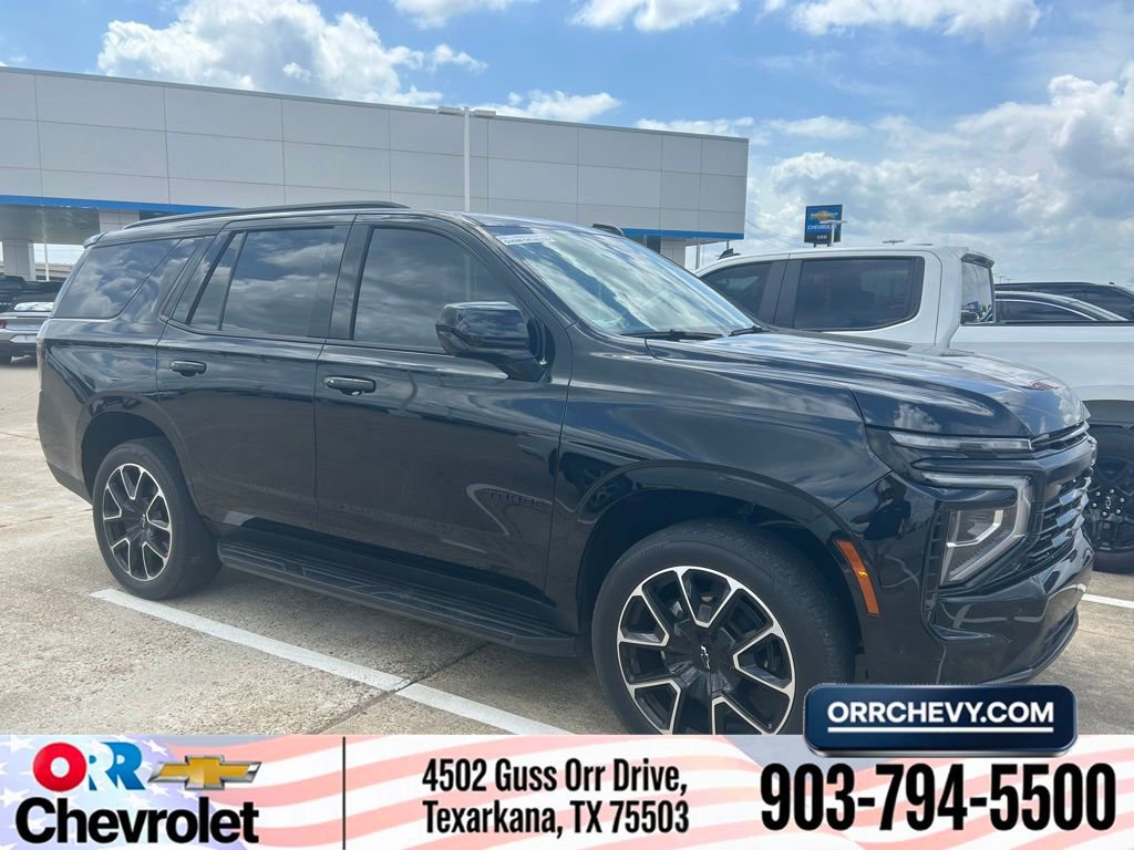 Used 2025 Chevrolet Tahoe LS RWD image 1