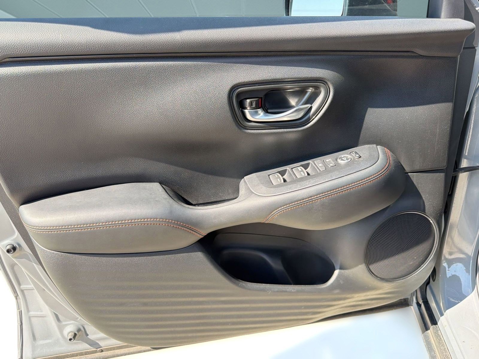 Used 2025 Honda HR-V Sport image 19