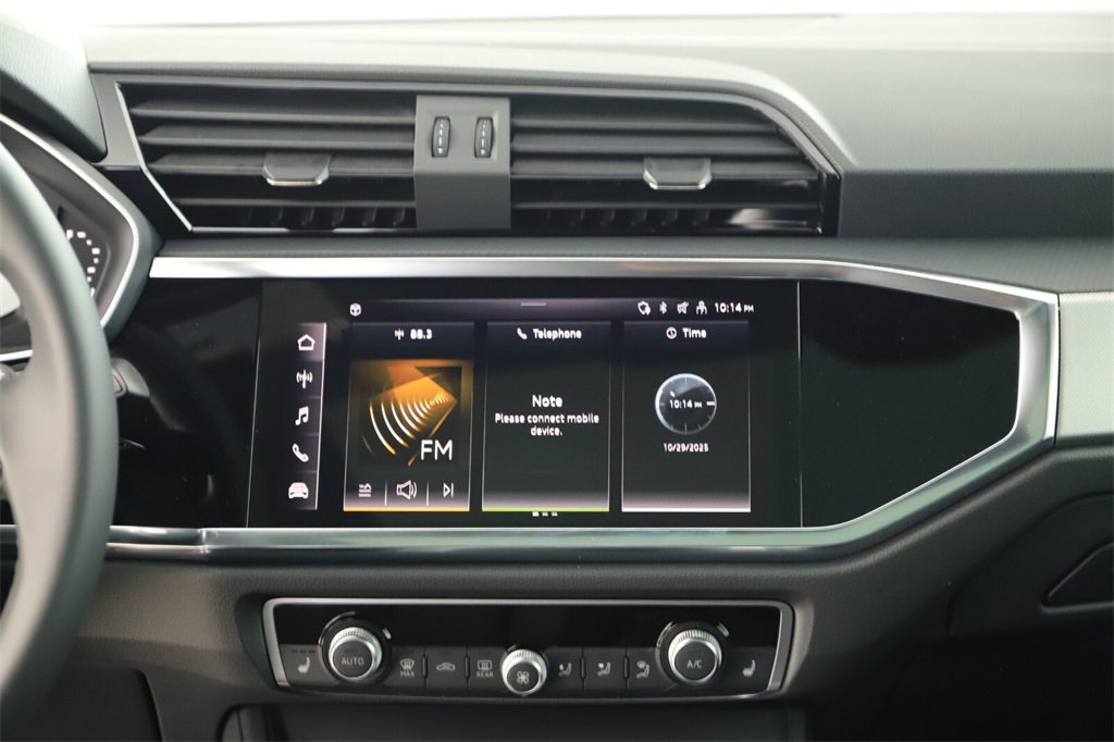 New 2025 Audi Q3 2.0T Premium image 19