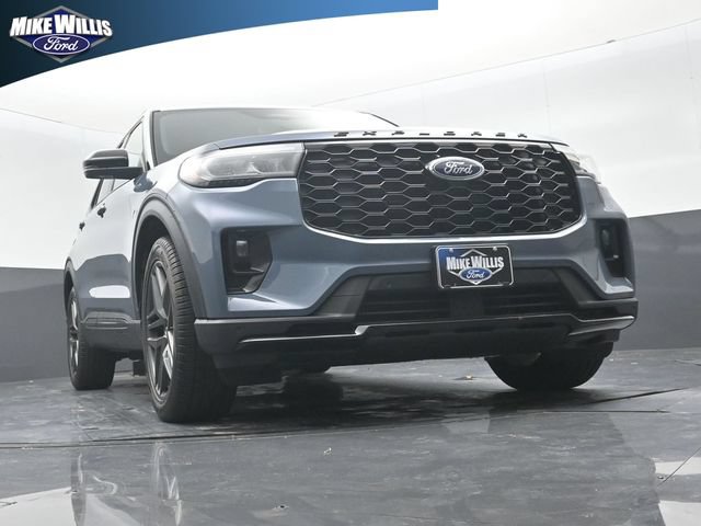 Used 2025 Ford Explorer ST-Line w/ Premium Package RWD image 18