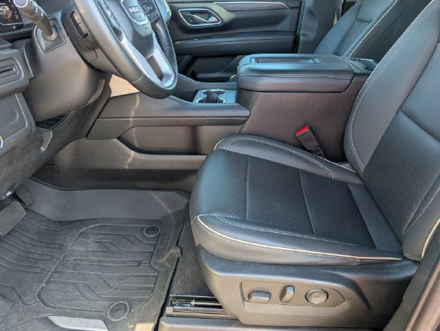 Used 2023 GMC Yukon XL SLT RWD image 15