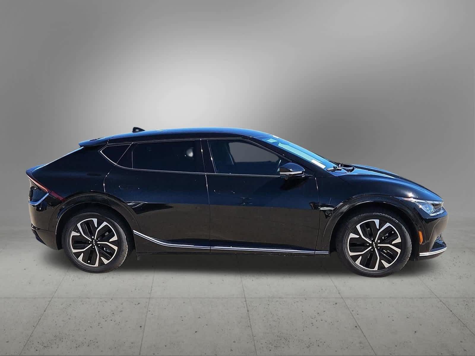 Certified 2023 Kia EV6 Wind w/ Wind Technology Package AWD/4WD image 7