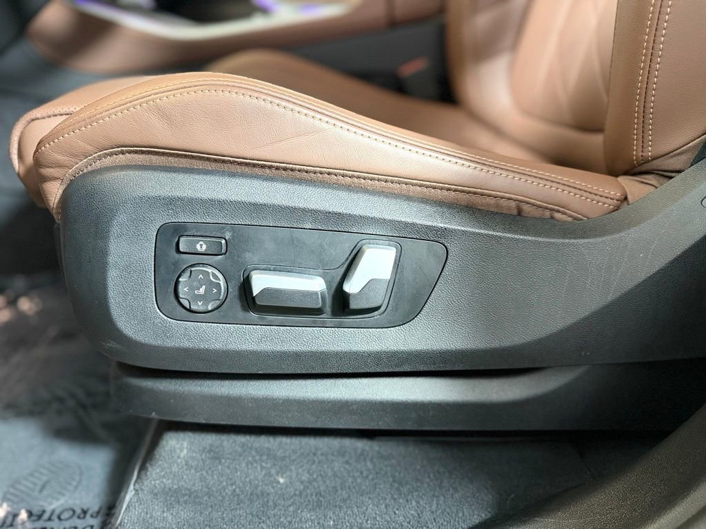 Used 2024 BMW X5 xDrive40i w/ Premium Package image 16