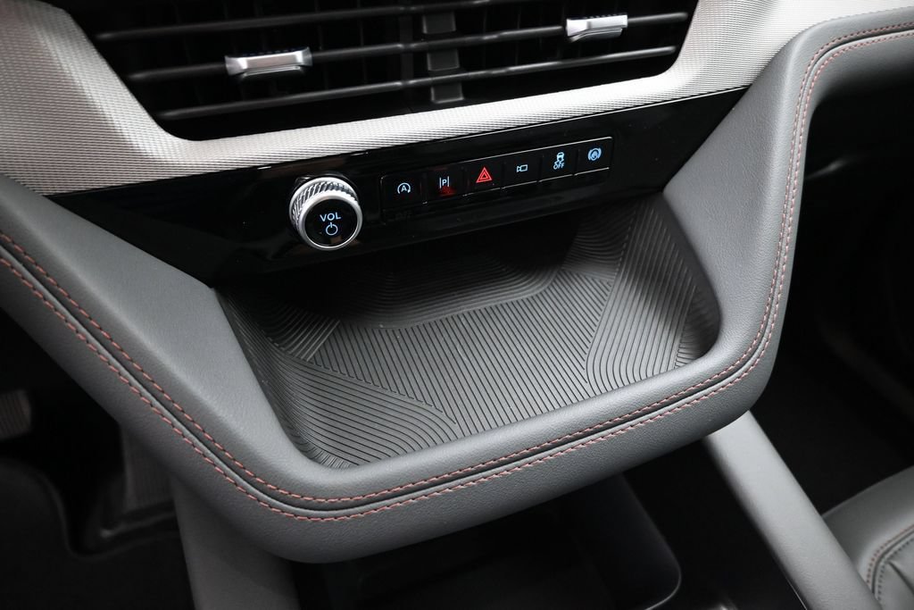 New 2026 Ford Explorer Active w/ Active Comfort Package RWD image 16