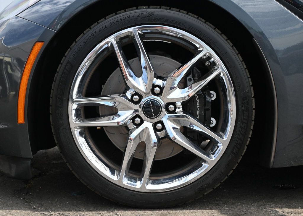 Used 2014 Chevrolet Corvette Stingray Coupe w/ 3LT Preferred Equipment Group RWD image 9