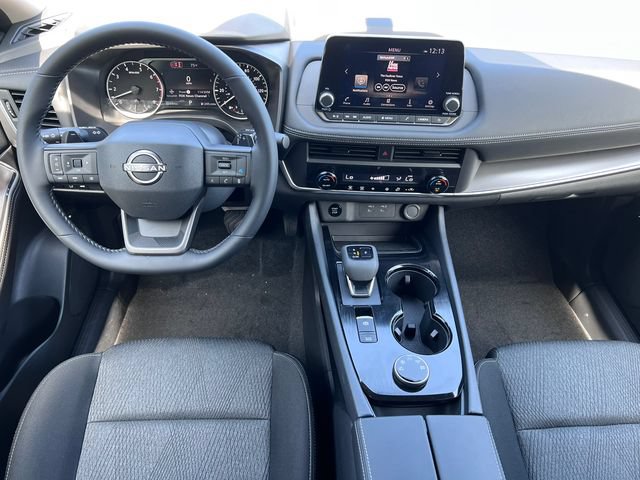 New 2026 Nissan Rogue SV AWD/4WD image 2