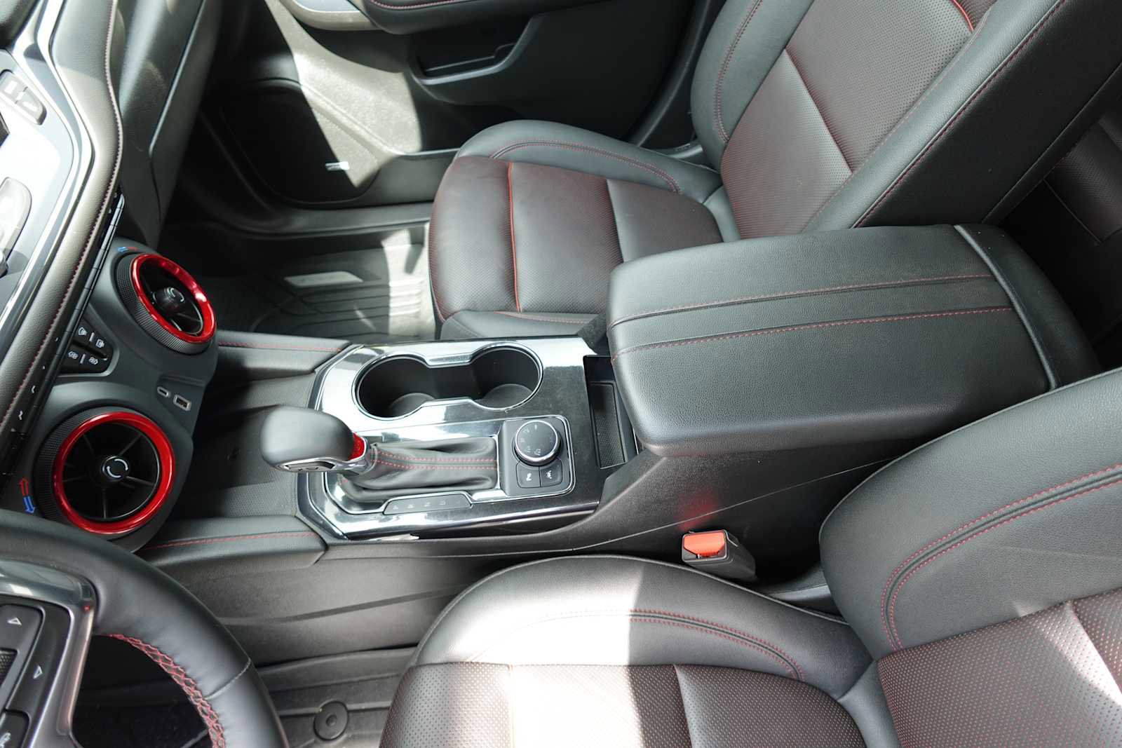 Used 2023 Chevrolet Blazer RS w/ Enhanced Convenience Package AWD/4WD image 23