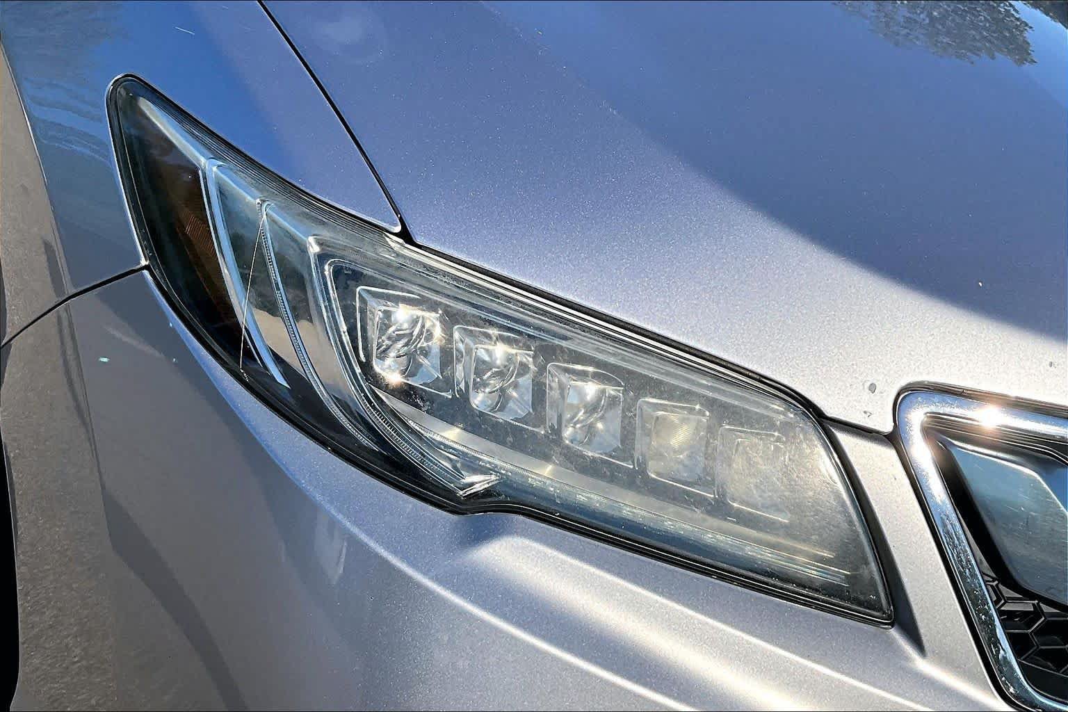Used 2018 Acura RDX w/ Advance Package AWD/4WD image 28