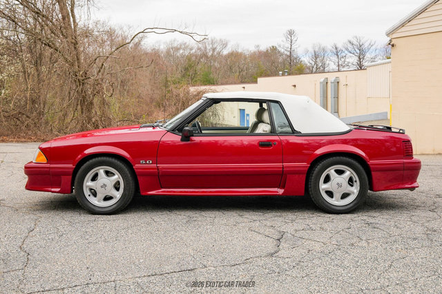 Used 1989 Ford Mustang GT RWD image 15