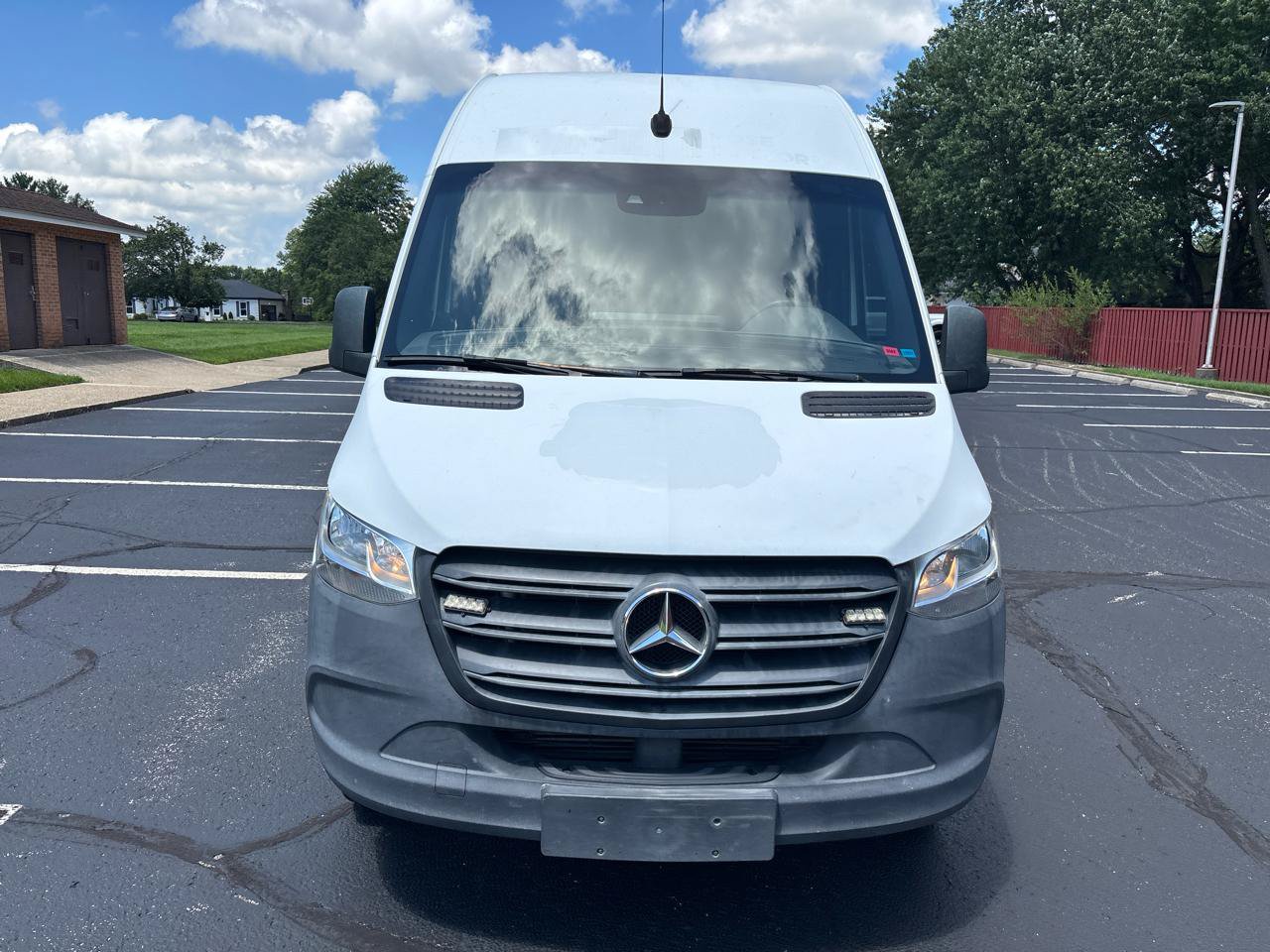 Used 2020 Mercedes-Benz Sprinter 3500 image 2