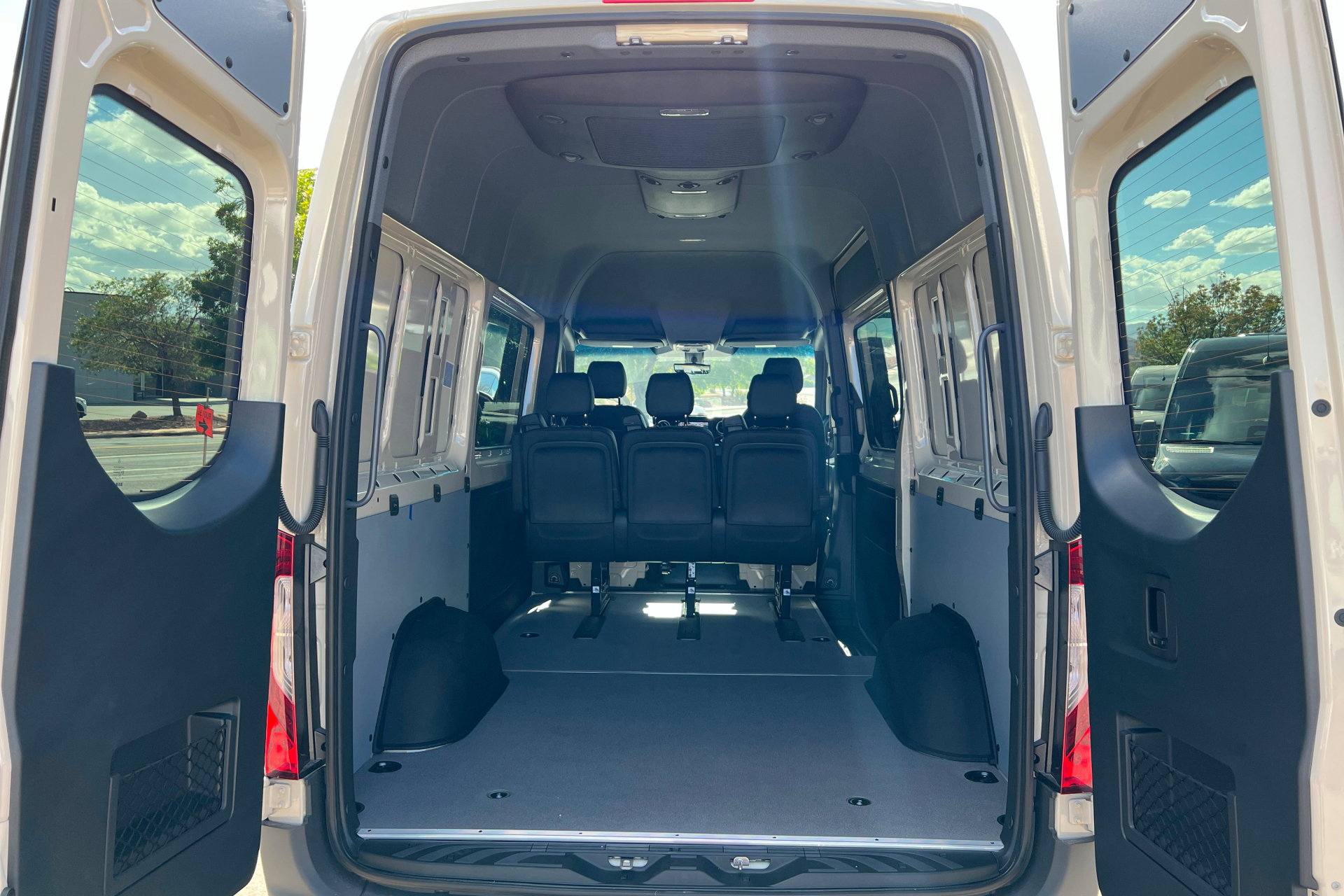 New 2026 Mercedes-Benz Sprinter 2500 image 18