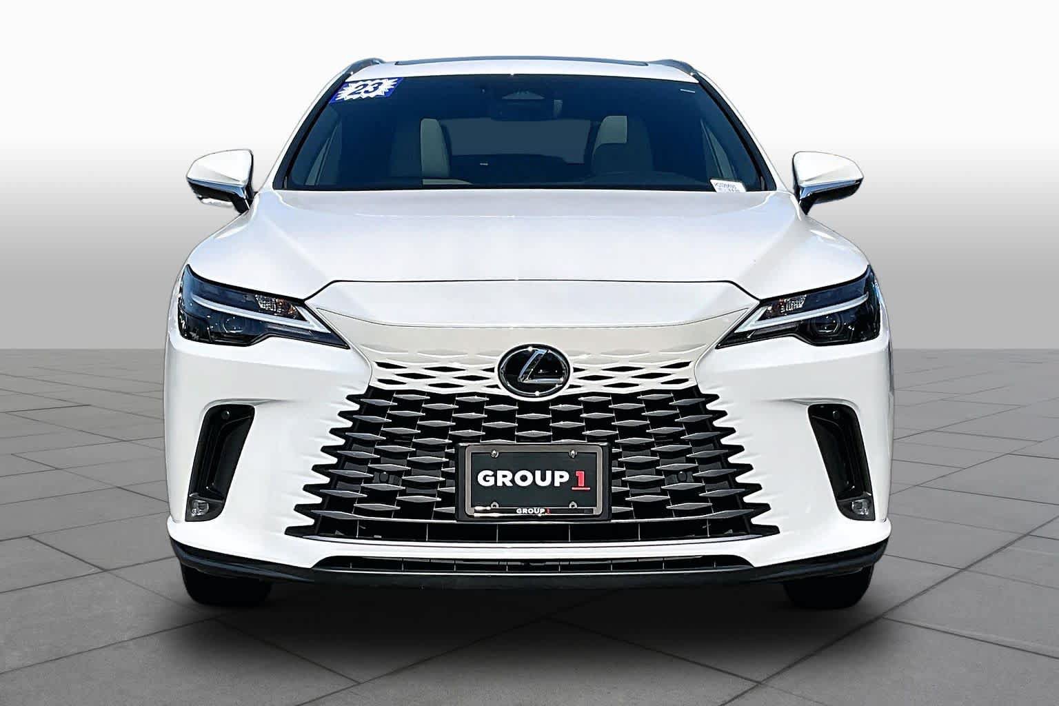 Used 2023 Lexus RX 350 Premium w/ Accessory Package AWD/4WD image 4