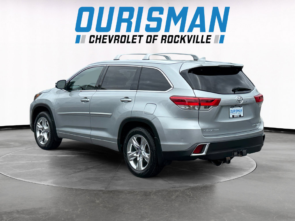 Used 2019 Toyota Highlander Limited AWD/4WD image 4