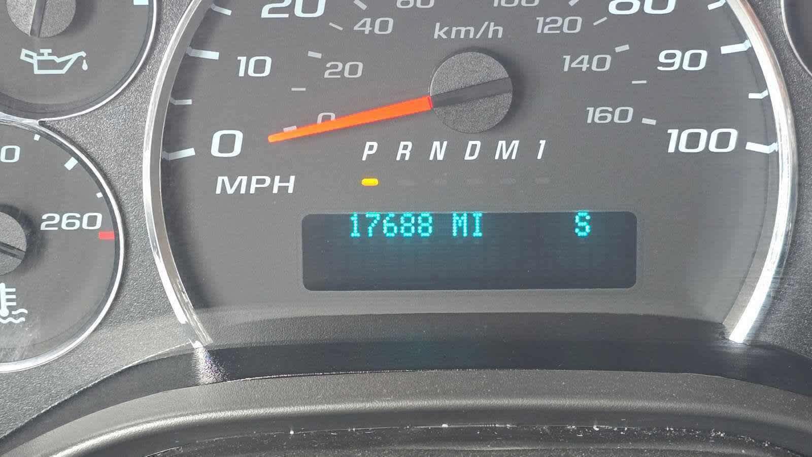 Used 2025 Chevrolet Express 2500 Extended w/ Driver Convenience Package RWD image 37