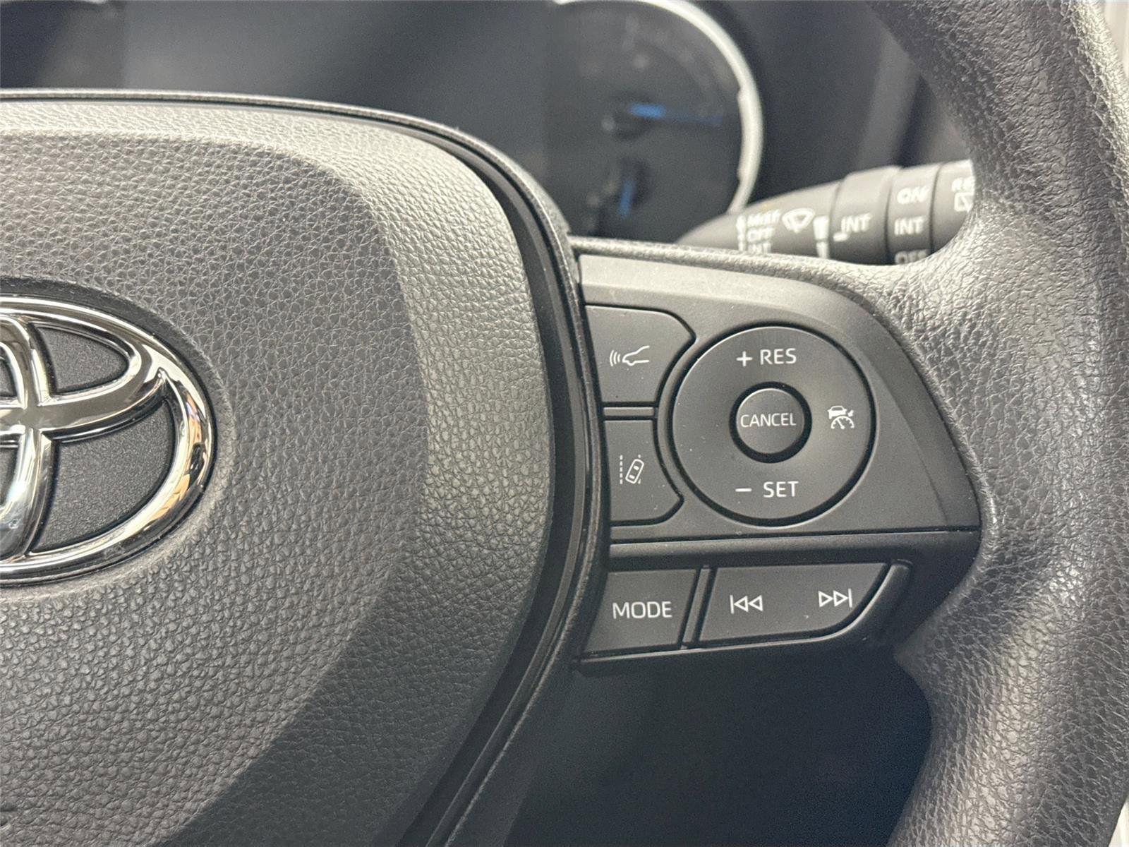 Certified 2024 Toyota RAV4 XLE image 18