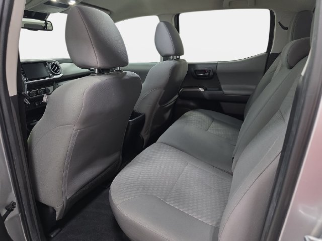 Certified 2023 Toyota Tacoma SR5 AWD/4WD image 10