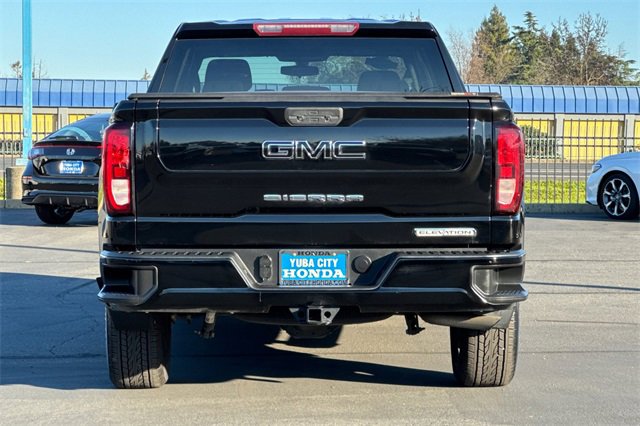 Used 2021 GMC Sierra 1500 Elevation w/ LPO, Elevation Black Package image 5