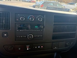 Used 2024 Chevrolet Express 2500 w/ Driver Convenience Package image 10