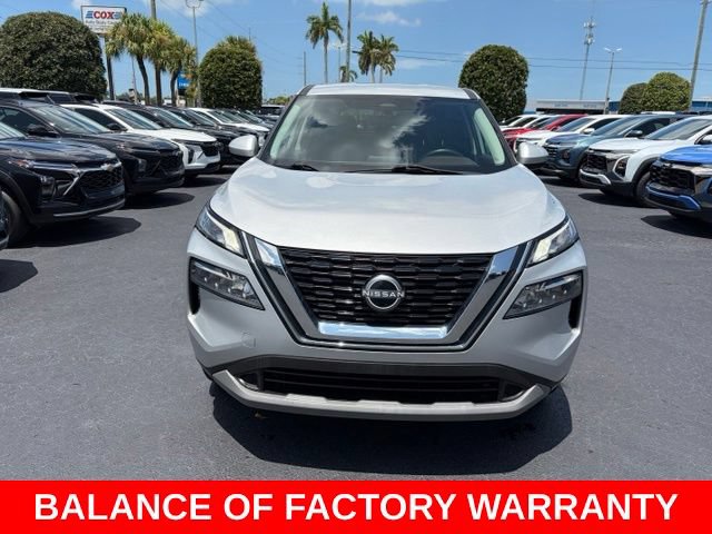 Used 2023 Nissan Rogue SV FWD image 2
