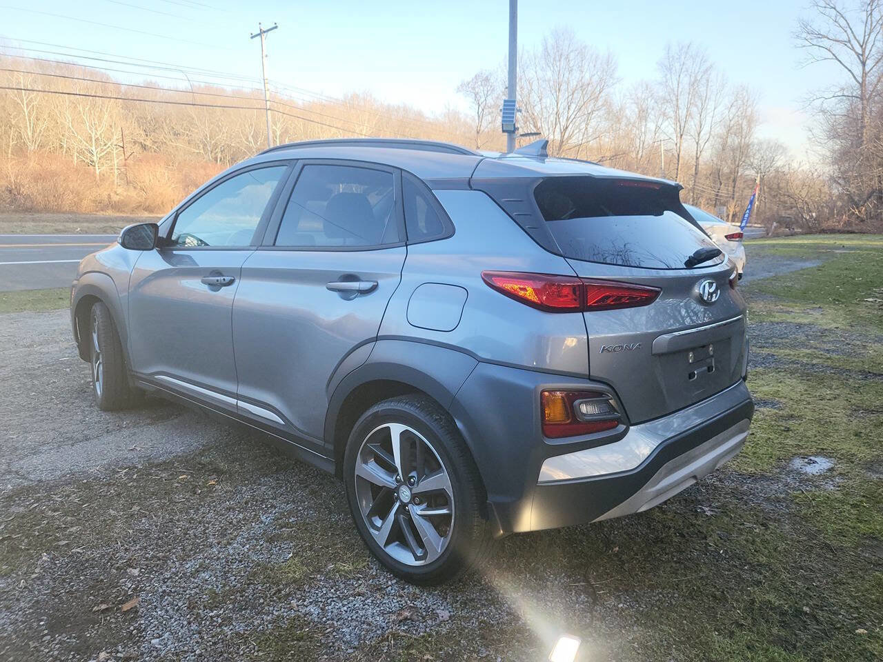 Used 2019 Hyundai Kona Limited image 6