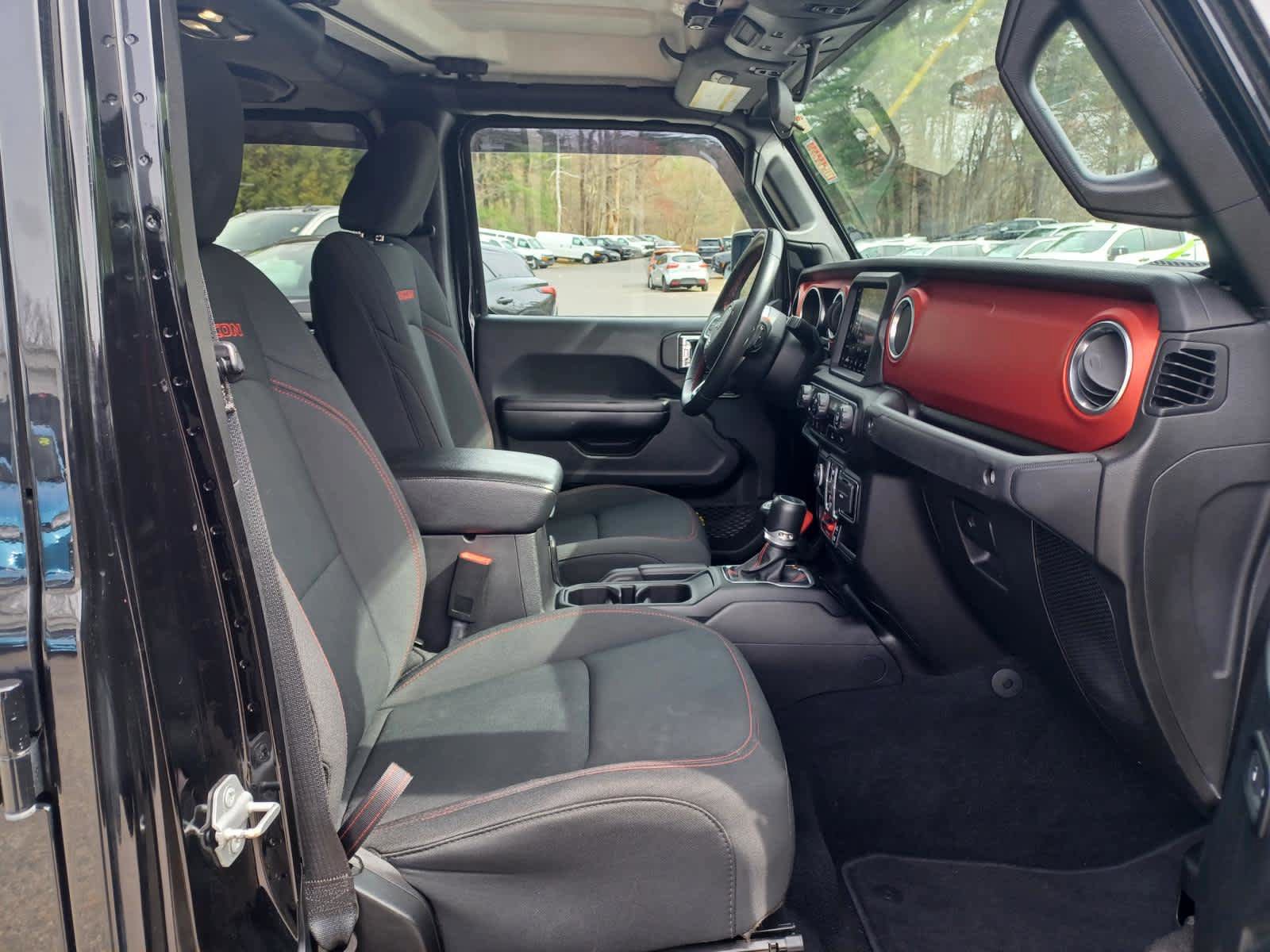 Used 2020 Jeep Gladiator Rubicon AWD/4WD image 18