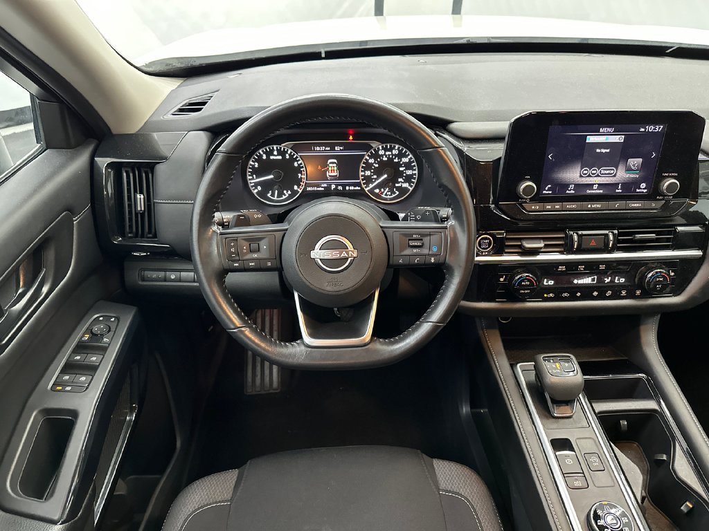 Used 2024 Nissan Pathfinder SV AWD/4WD image 23