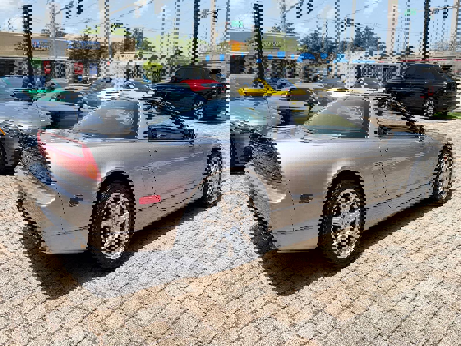 Used 2005 Acura NSX T image 10