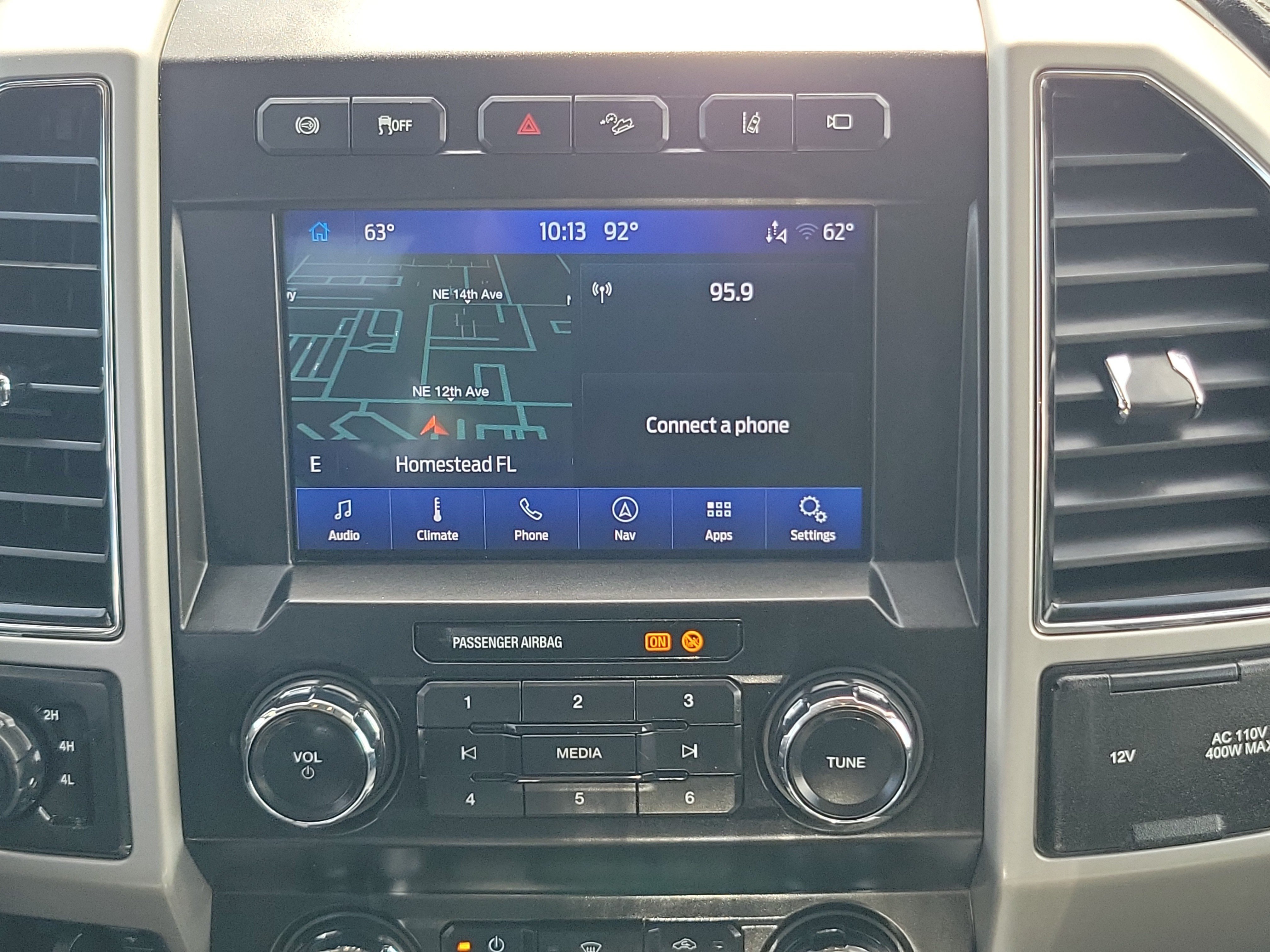 Used 2020 Ford F250 Lariat AWD/4WD image 10