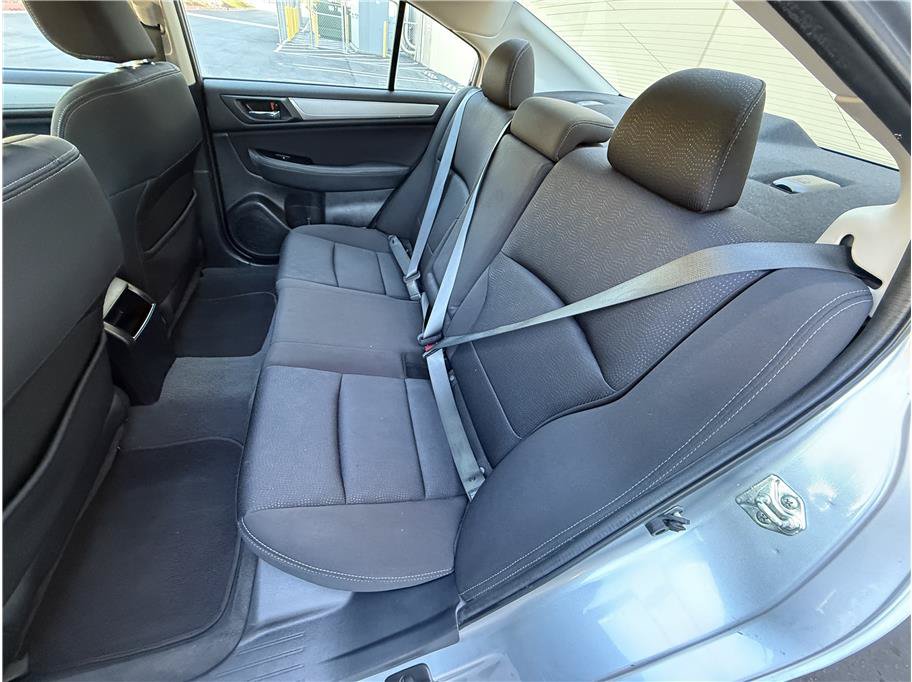 Used 2015 Subaru Legacy 2.5i Premium AWD/4WD image 19