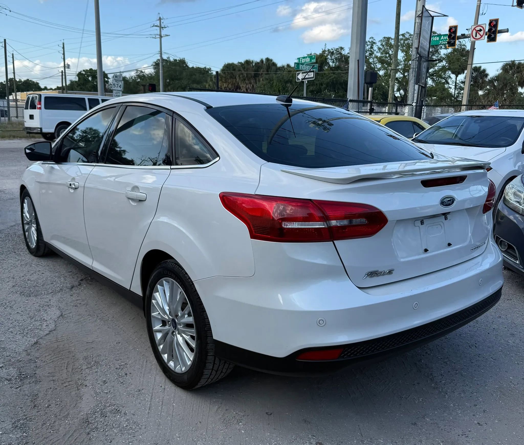 Used 2018 Ford Focus Titanium FWD image 5