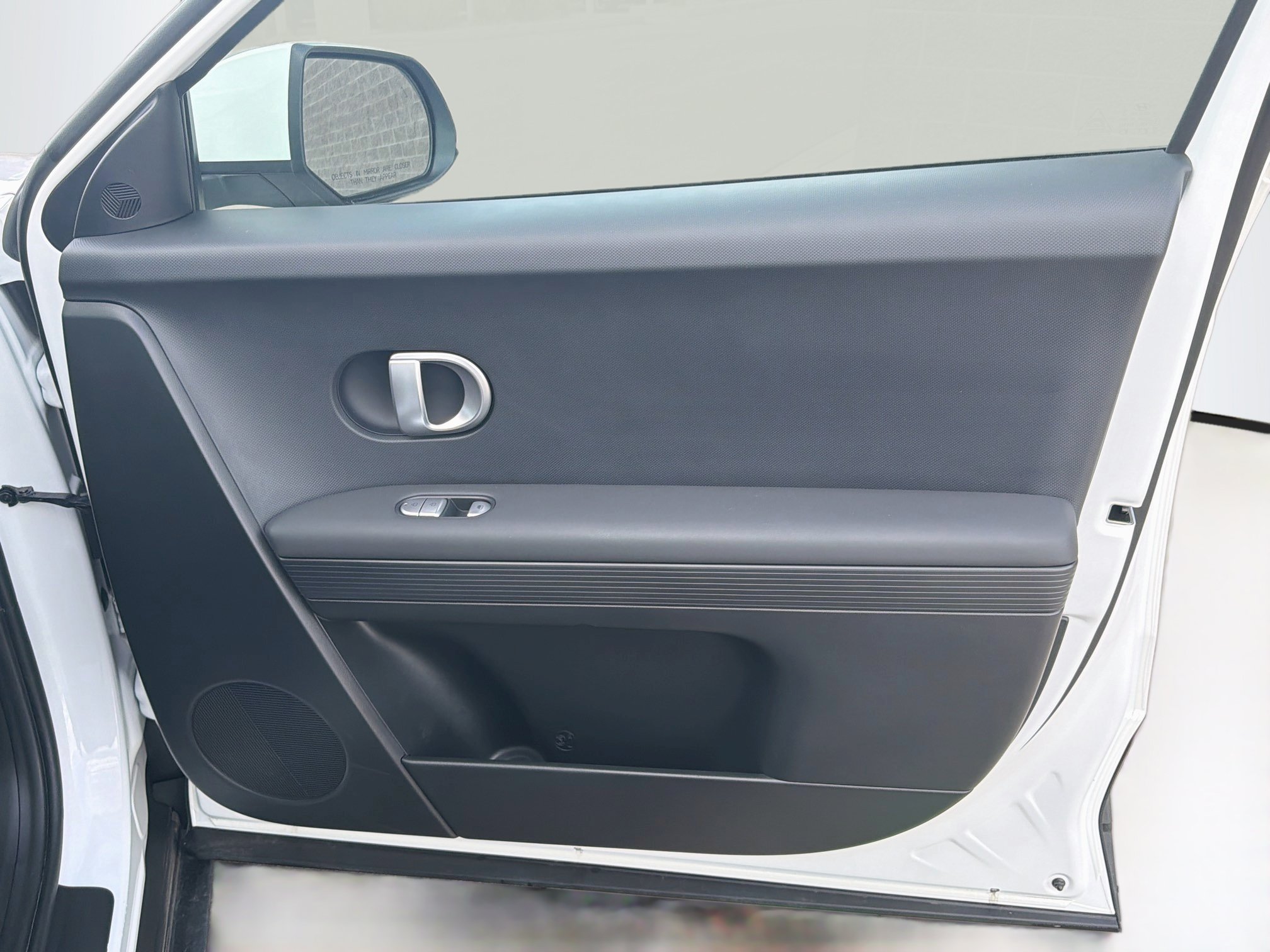 Used 2024 Hyundai Ioniq 5 SEL AWD/4WD image 33