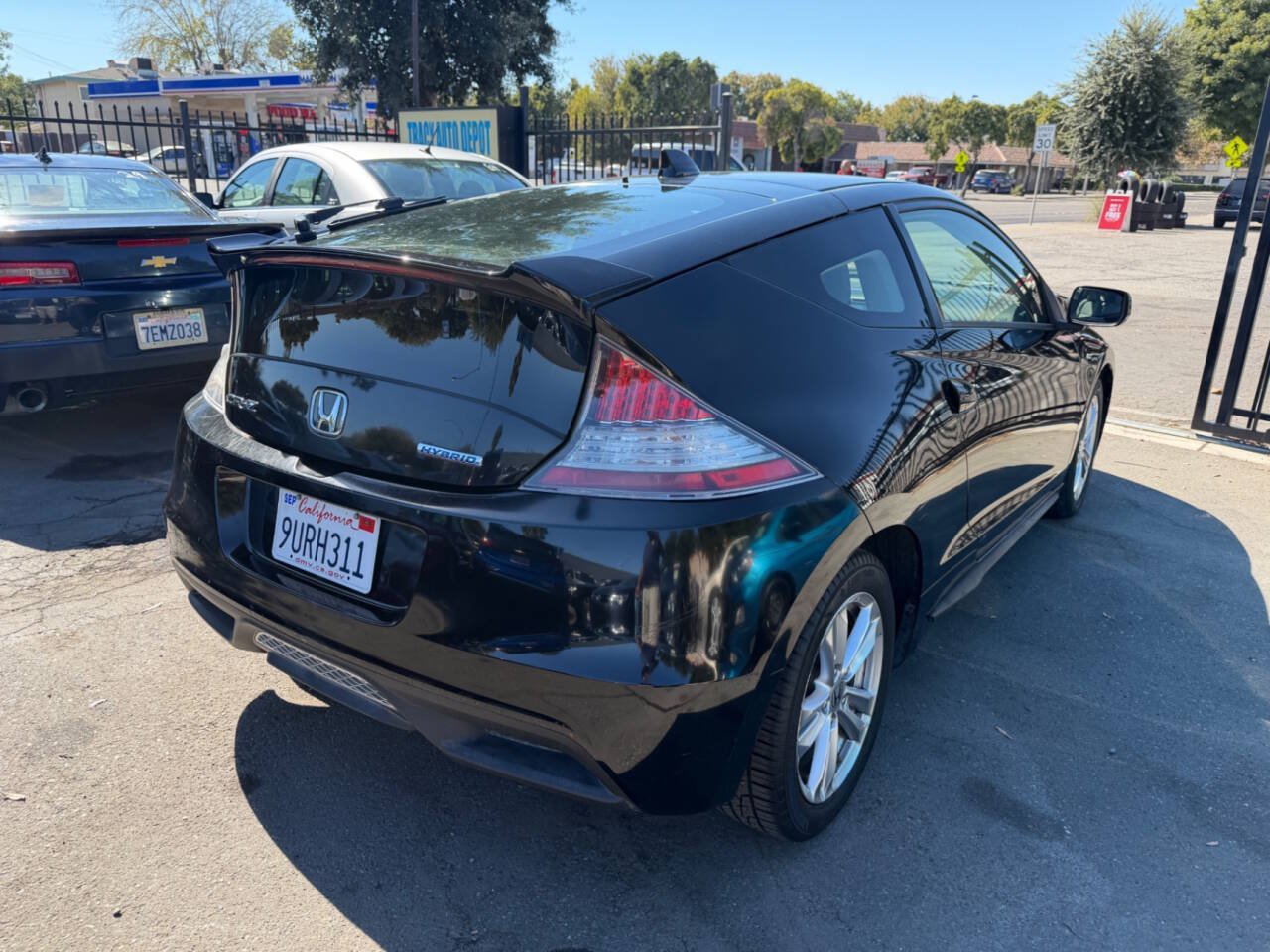 Used 2011 Honda CR-Z EX image 4