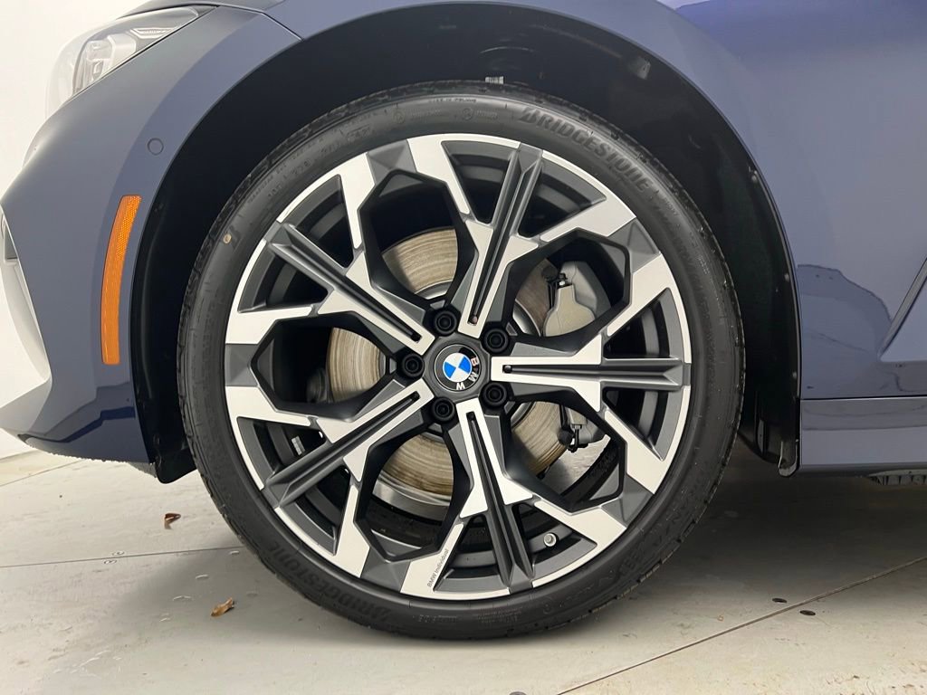 Used 2026 BMW 330i xDrive 330i xDrive w/ Premium Package image 23