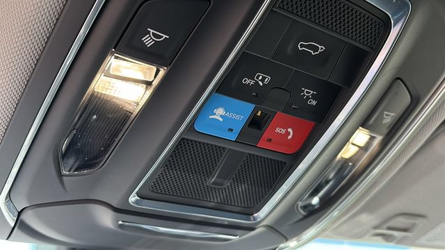 Used 2023 Jeep Grand Cherokee L Limited AWD/4WD image 20