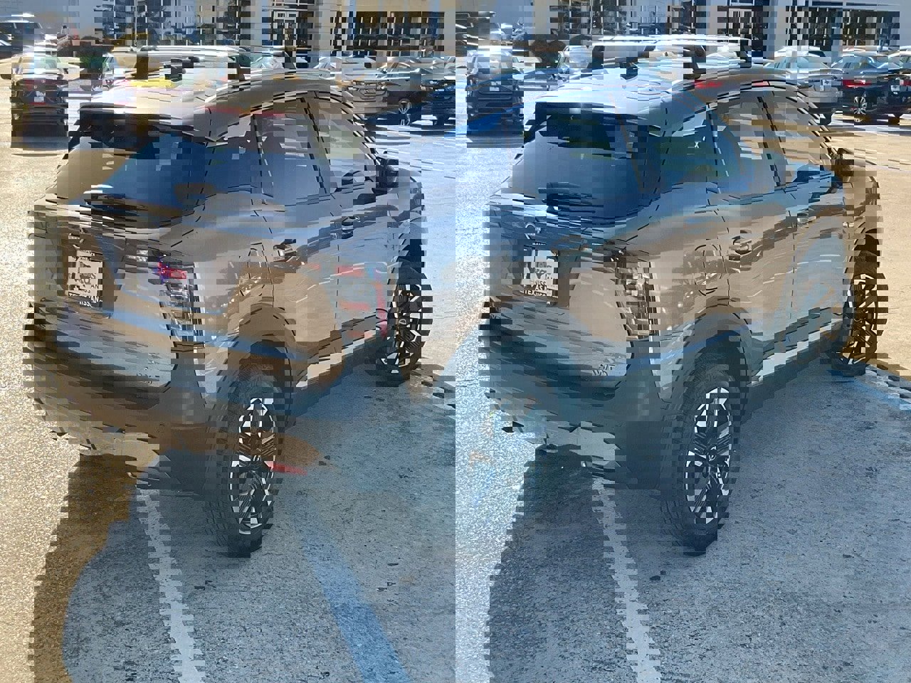 New 2026 Nissan Kicks SV image 5