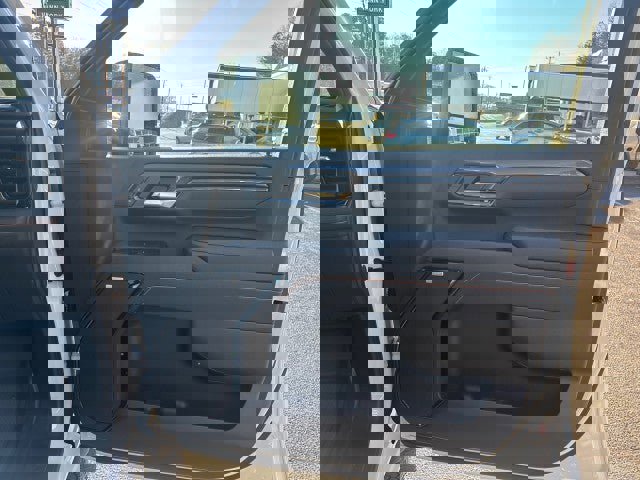 New 2025 GMC Sierra 2500 AT4 w/ AT4 Premium Plus Package image 45