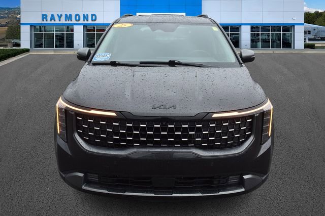 Certified 2025 Kia Carnival SX Prestige image 8