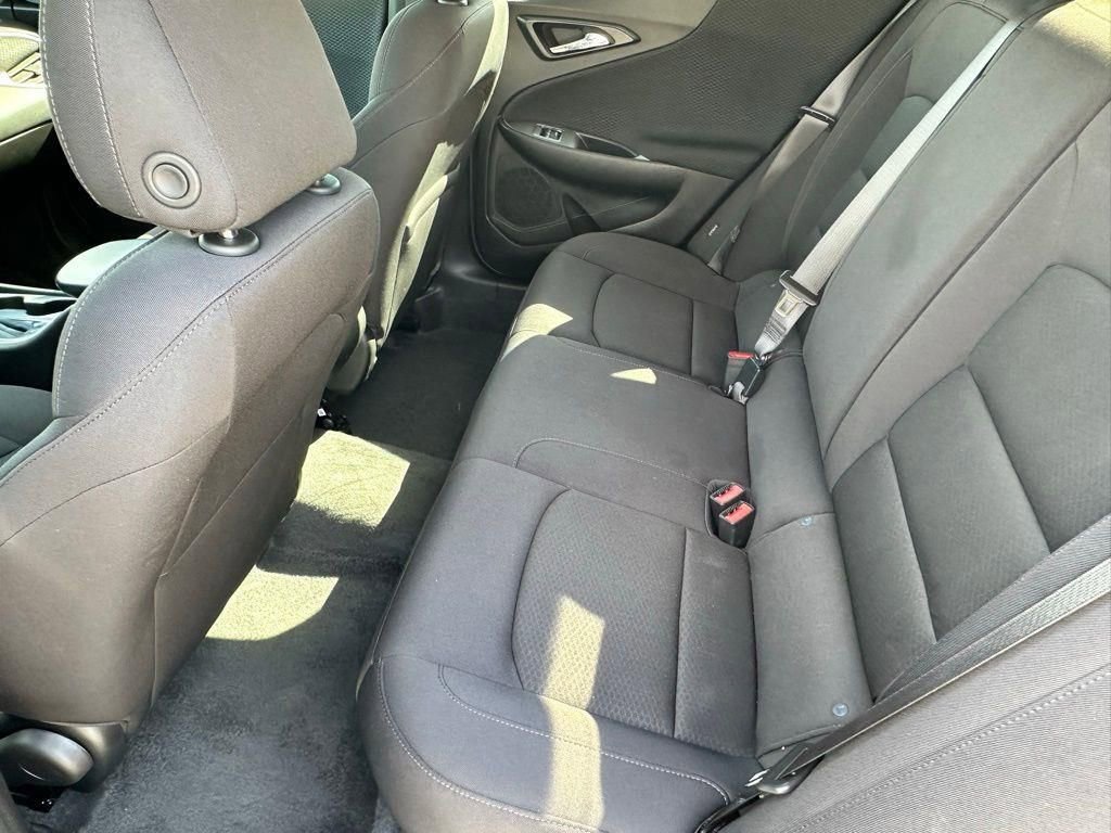 Used 2024 Chevrolet Malibu LS image 7