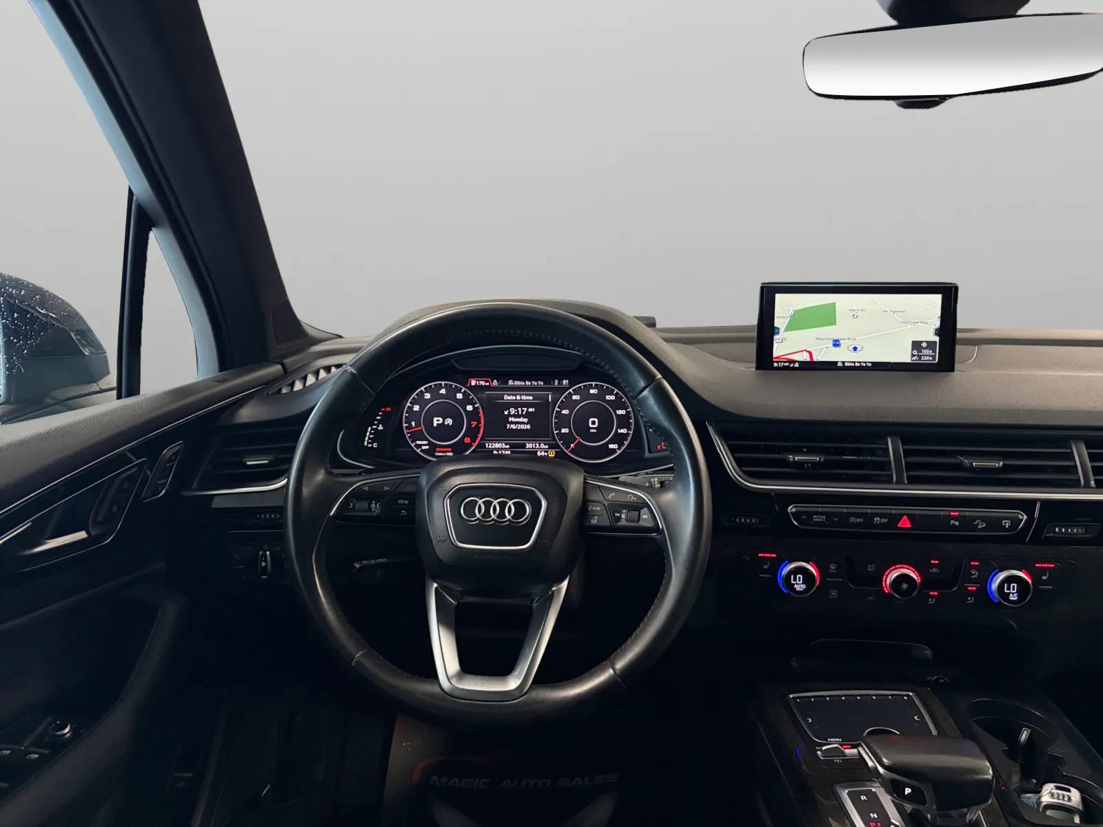 Used 2017 Audi Q7 3.0T Premium Plus AWD/4WD image 30