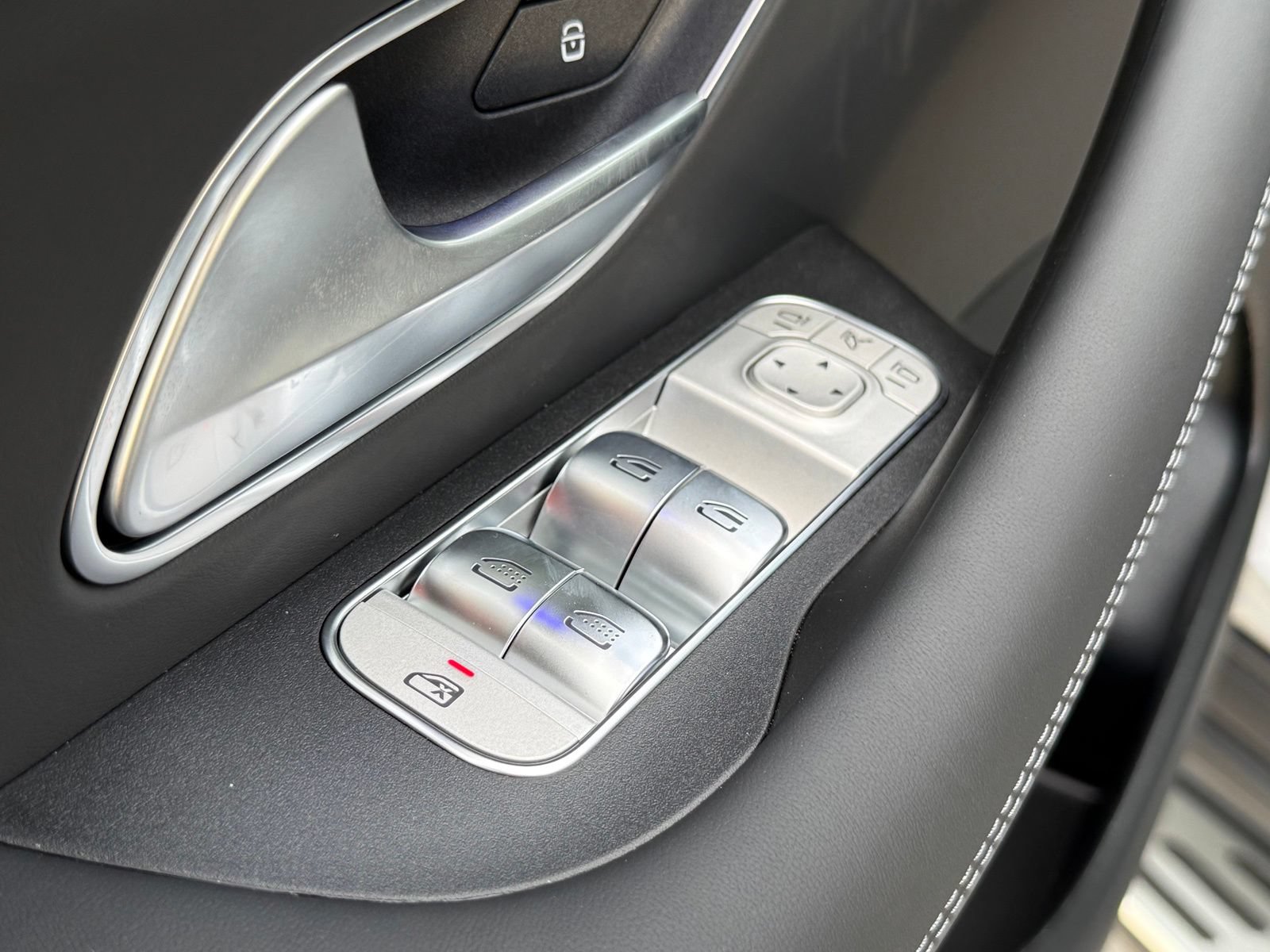 New 2026 Mercedes-Benz GLS 63 AMG 4MATIC image 16
