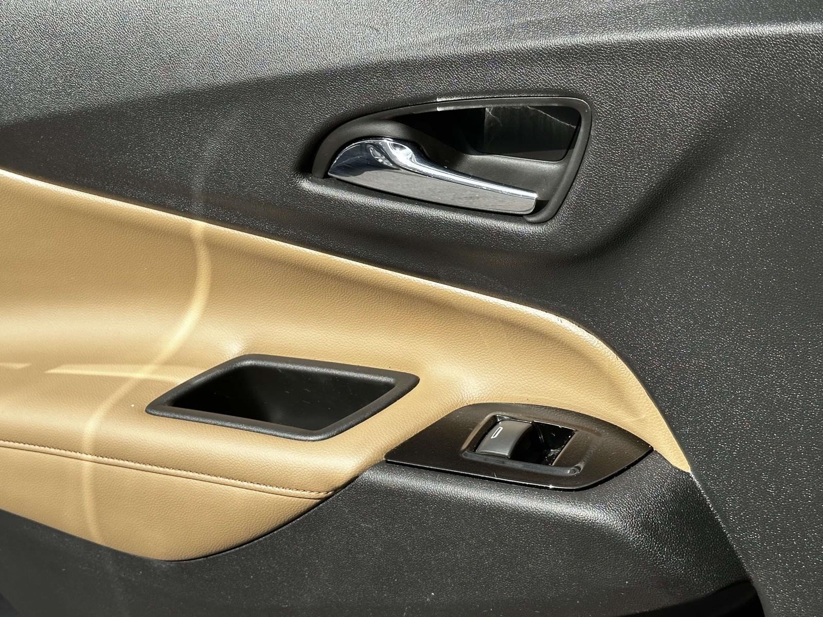 Used 2022 Chevrolet Equinox Premier AWD/4WD image 21