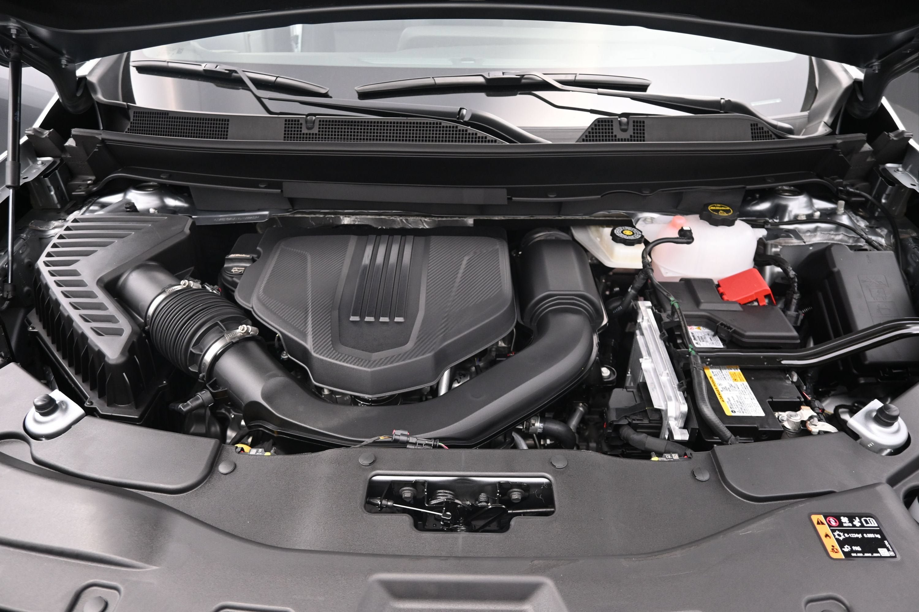 New 2027 Chevrolet Traverse LT w/ Sun and Wheel Package FWD image 38