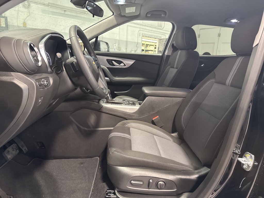 New 2026 Chevrolet Blazer LT FWD image 22