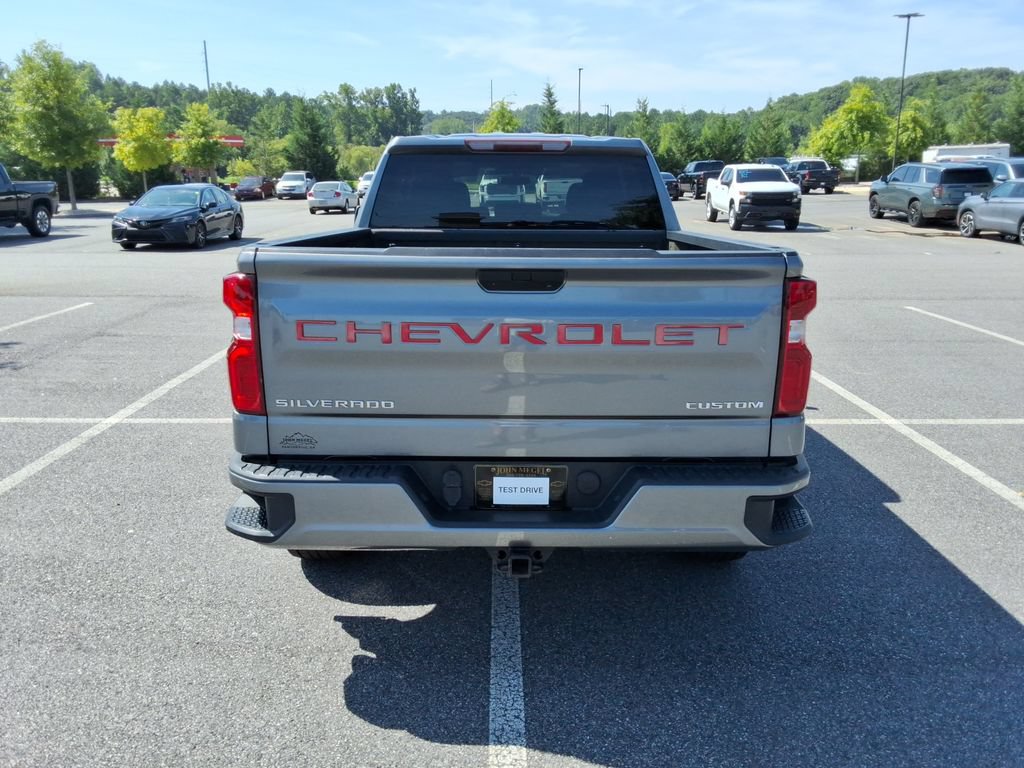 Certified 2020 Chevrolet Silverado 1500 Custom w/ Custom Value Package RWD image 6