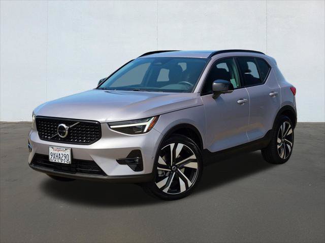 Used 2026 Volvo XC40 B5 Ultra w/ Climate Package