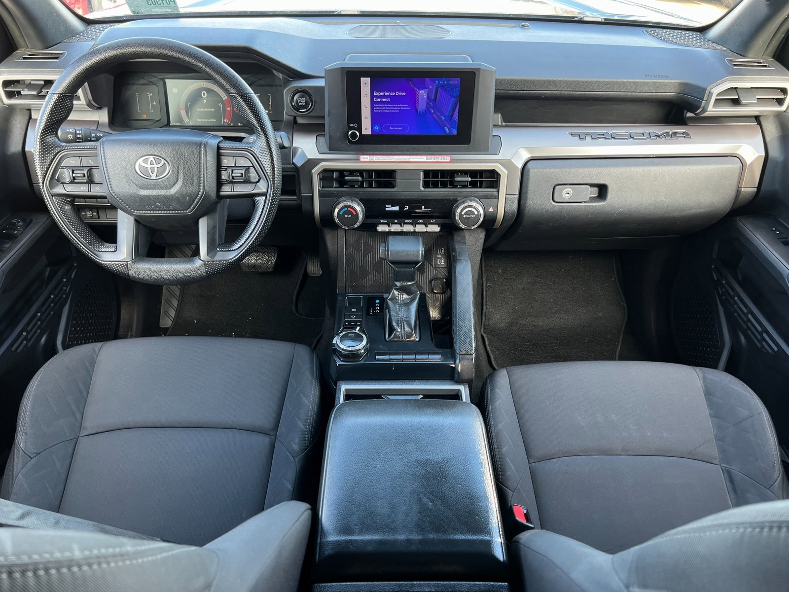 Used 2025 Toyota Tacoma SR5 image 2